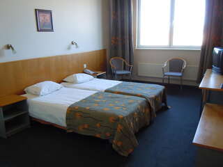 Отель Centrum Hotel Viljandi Вильянди Двухместный номер с 1 кроватью или 2 отдельными кроватями-2